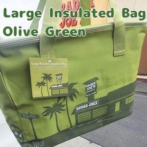 Trader Joe’s Large Reusable Insulated Tote Bag Olive Green NWT Avocado Green